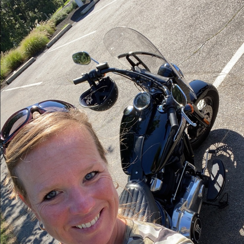 Meet your Posher, Jennifer